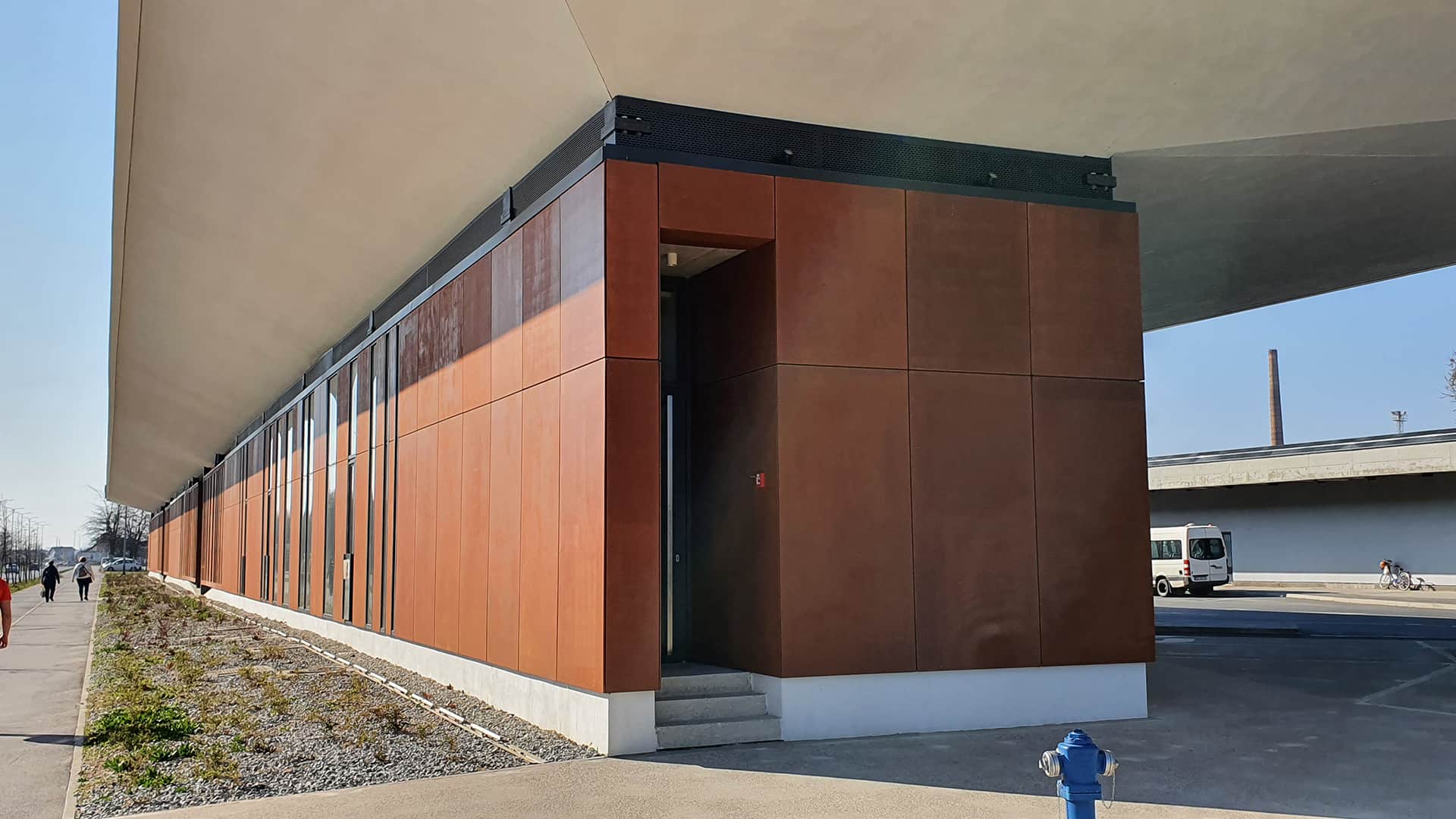 Gare routière centrale de Slavonski Brod (Croatie) - Lineacor FR